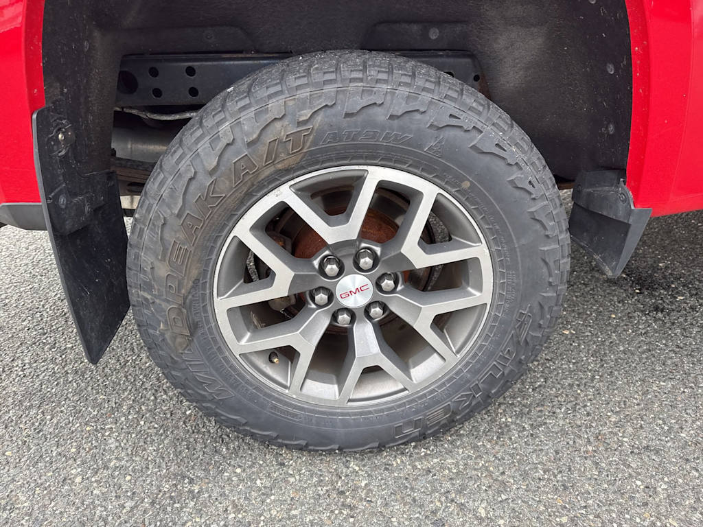 Thumbnail: 2016 GMC Canyon - 22