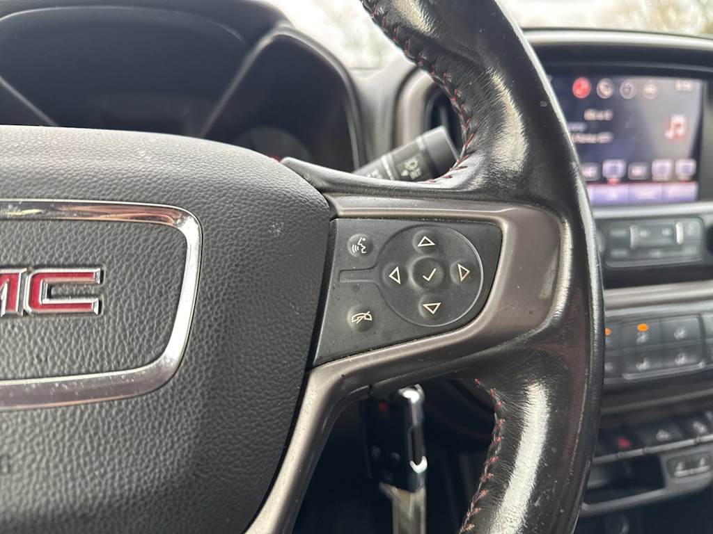 Thumbnail: 2016 GMC Canyon - 19