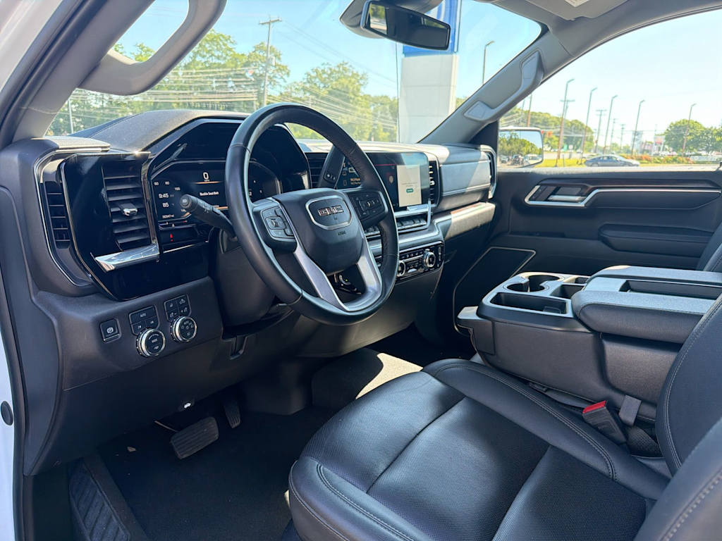 Thumbnail: 2025 GMC Sierra 1500 - 2