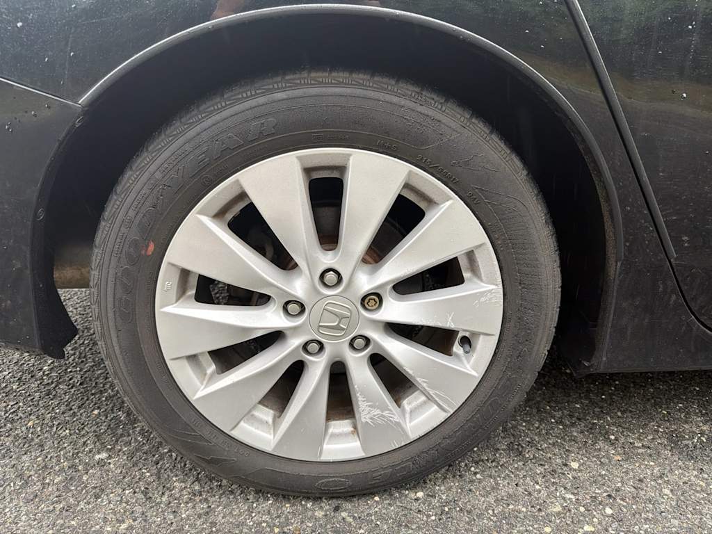 Thumbnail: 2013 Honda Accord - 25