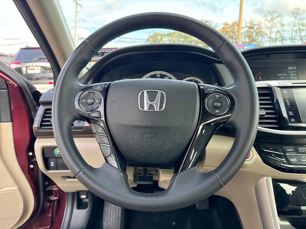 Thumbnail: 2017 Honda Accord - 13