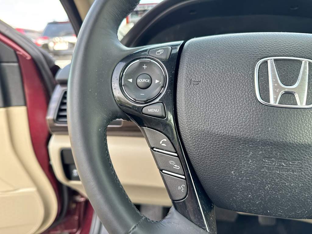 Thumbnail: 2017 Honda Accord - 30