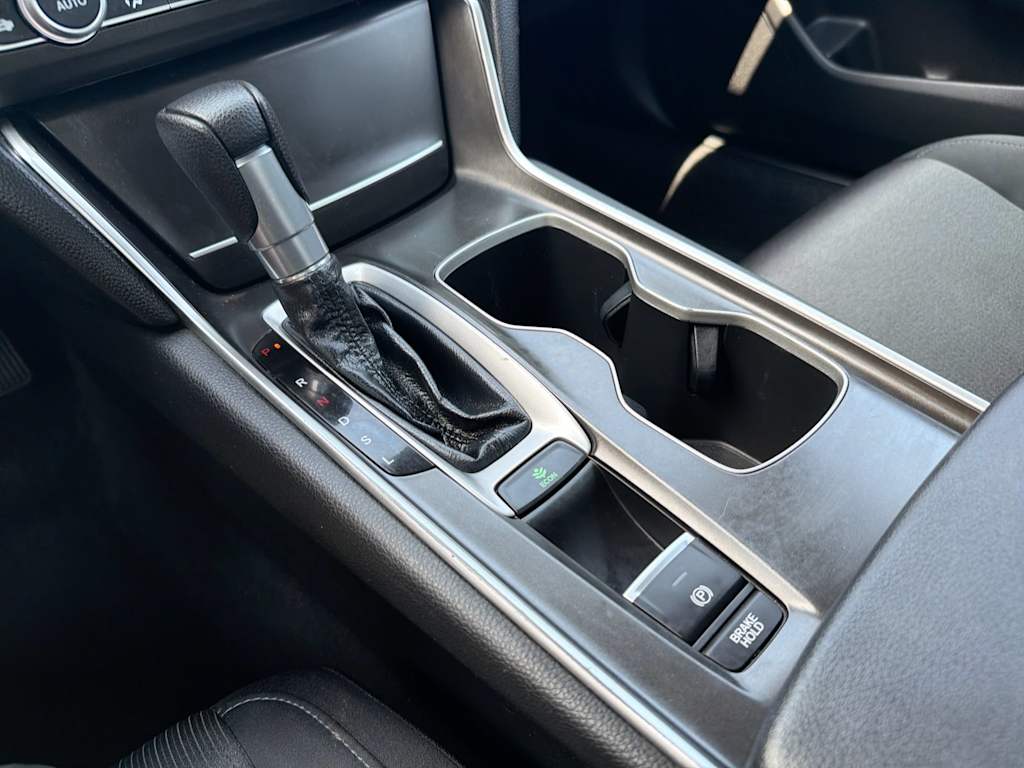 Thumbnail: 2019 Honda Accord - 16