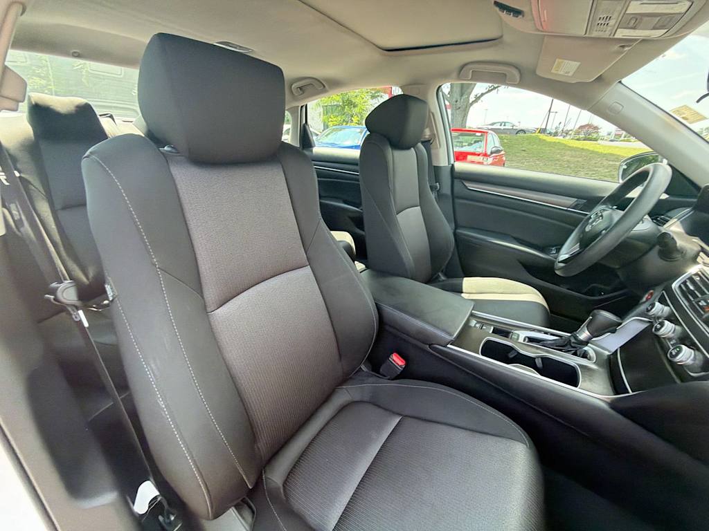 Thumbnail: 2019 Honda Accord - 27