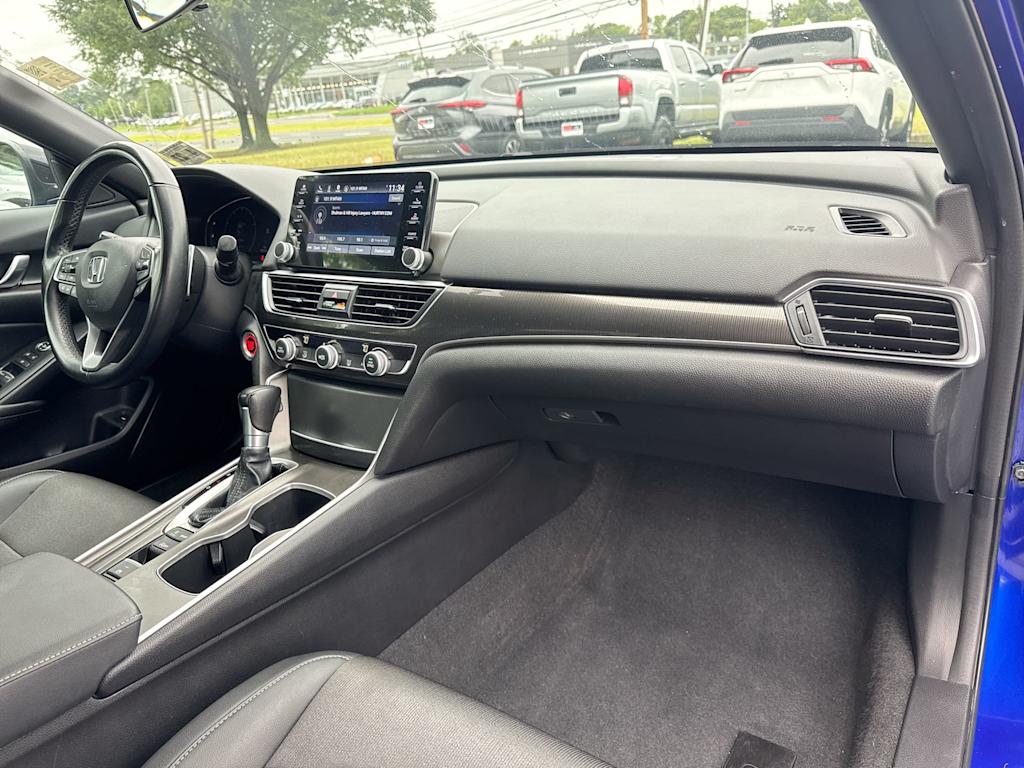 Thumbnail: 2022 Honda Accord - 10
