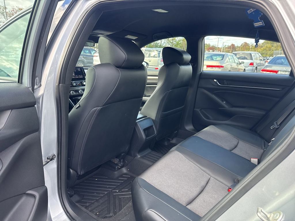 Thumbnail: 2018 Honda Accord - 10