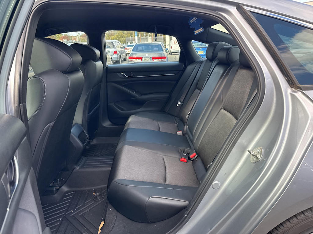 Thumbnail: 2018 Honda Accord - 18