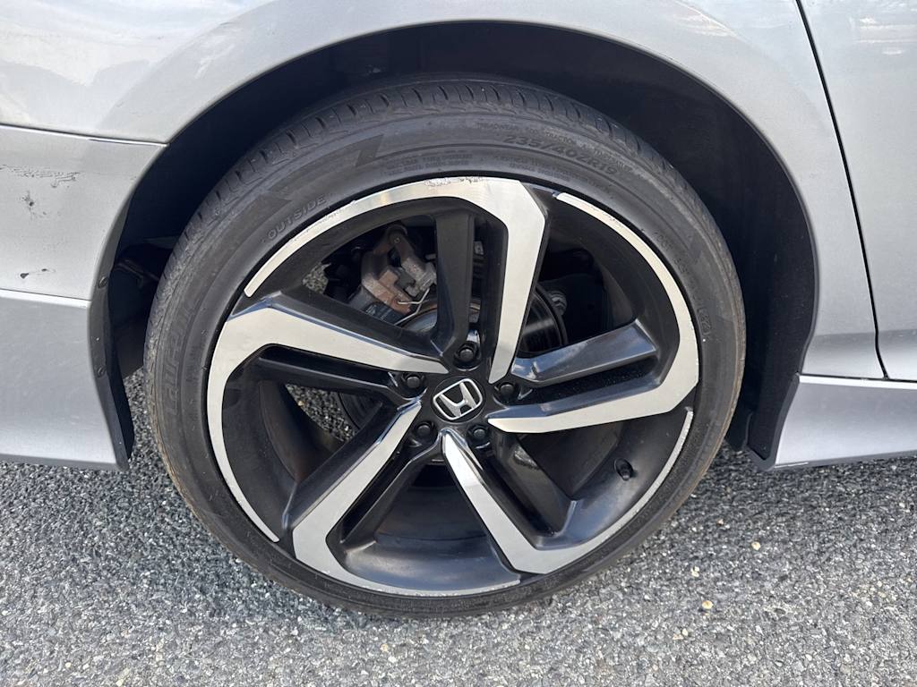 Thumbnail: 2018 Honda Accord - 26