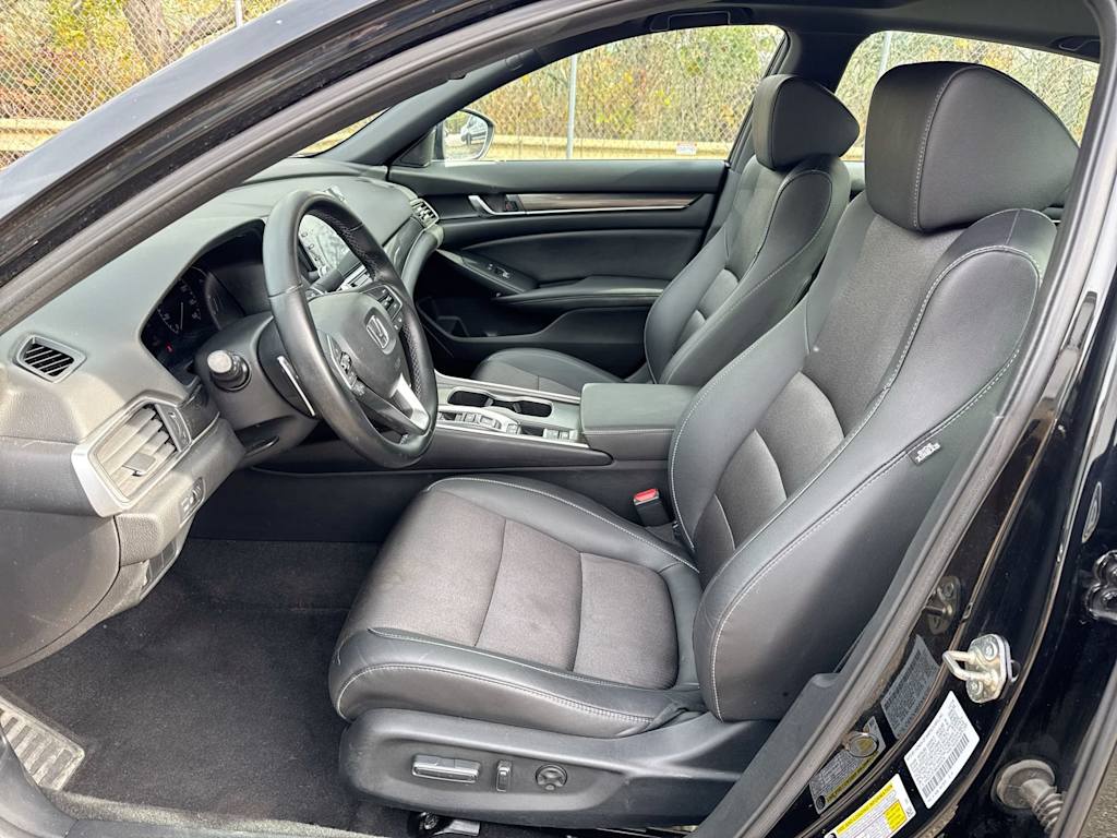 Thumbnail: 2019 Honda Accord - 10