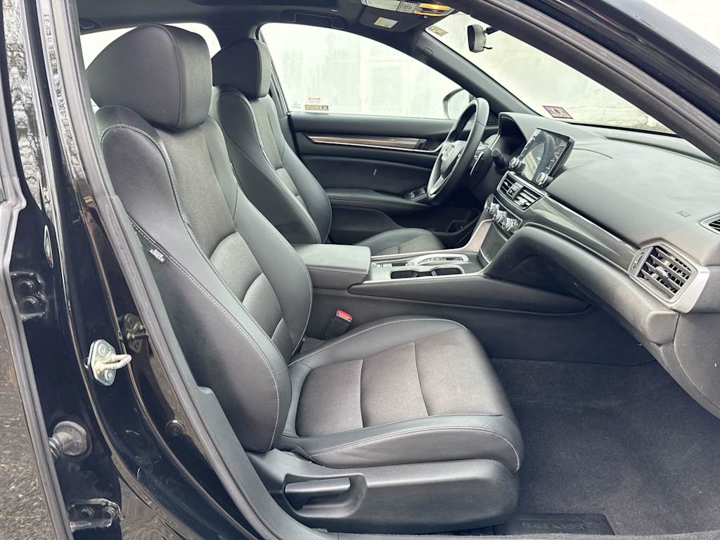 Thumbnail: 2019 Honda Accord - 11