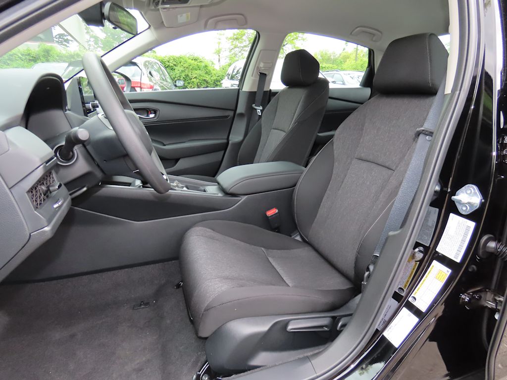 2025 Honda Accord LX 11
