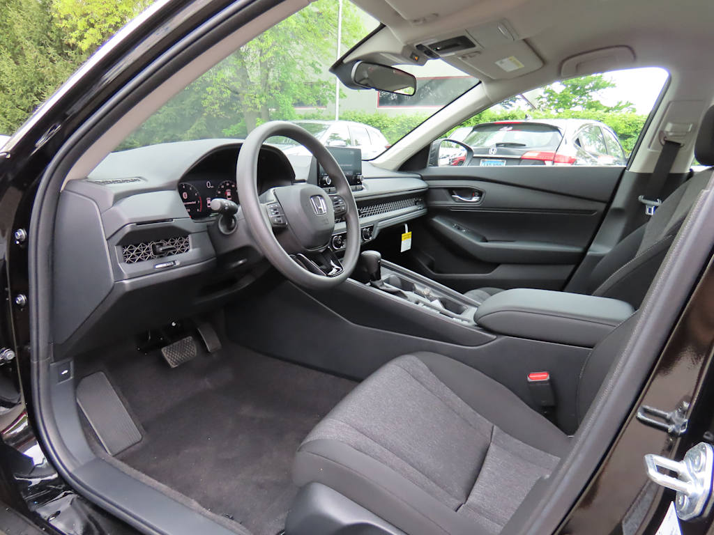 2025 Honda Accord LX 2