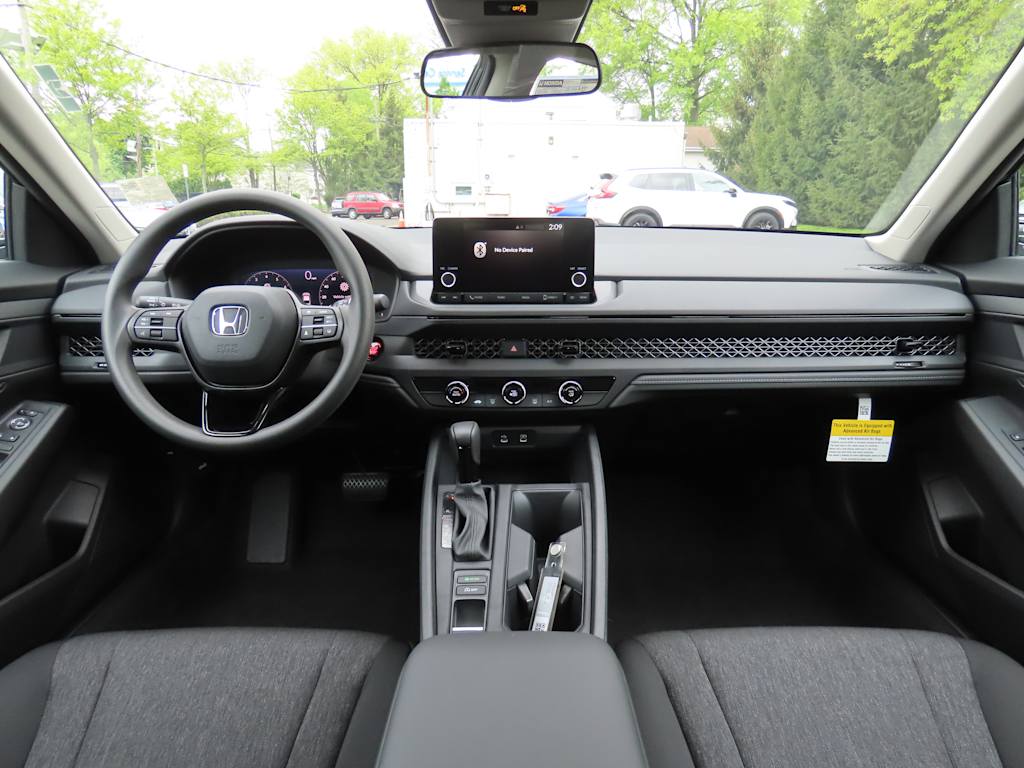 2025 Honda Accord LX 10