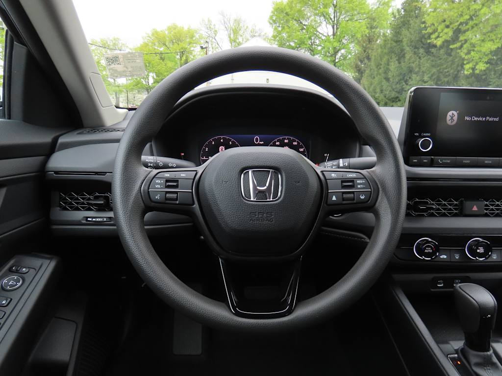 2025 Honda Accord LX 13