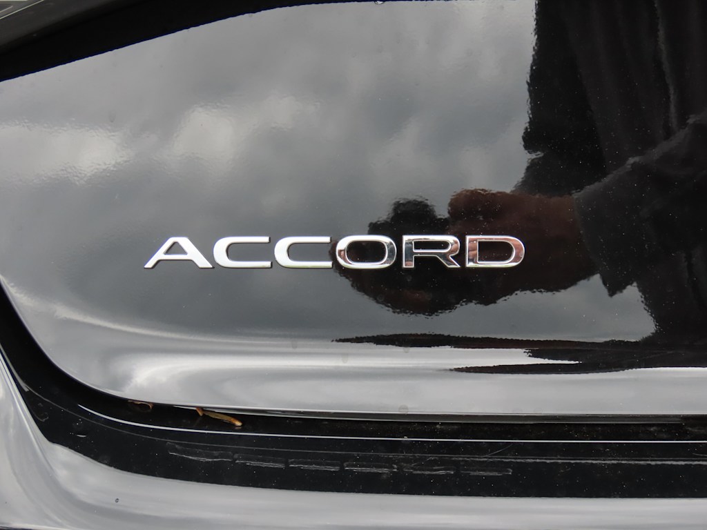 2025 Honda Accord LX 7