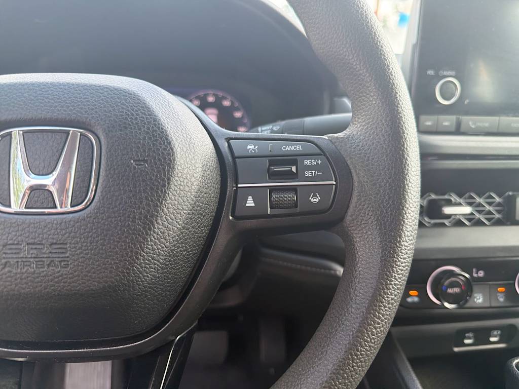 Thumbnail: 2023 Honda Accord - 32