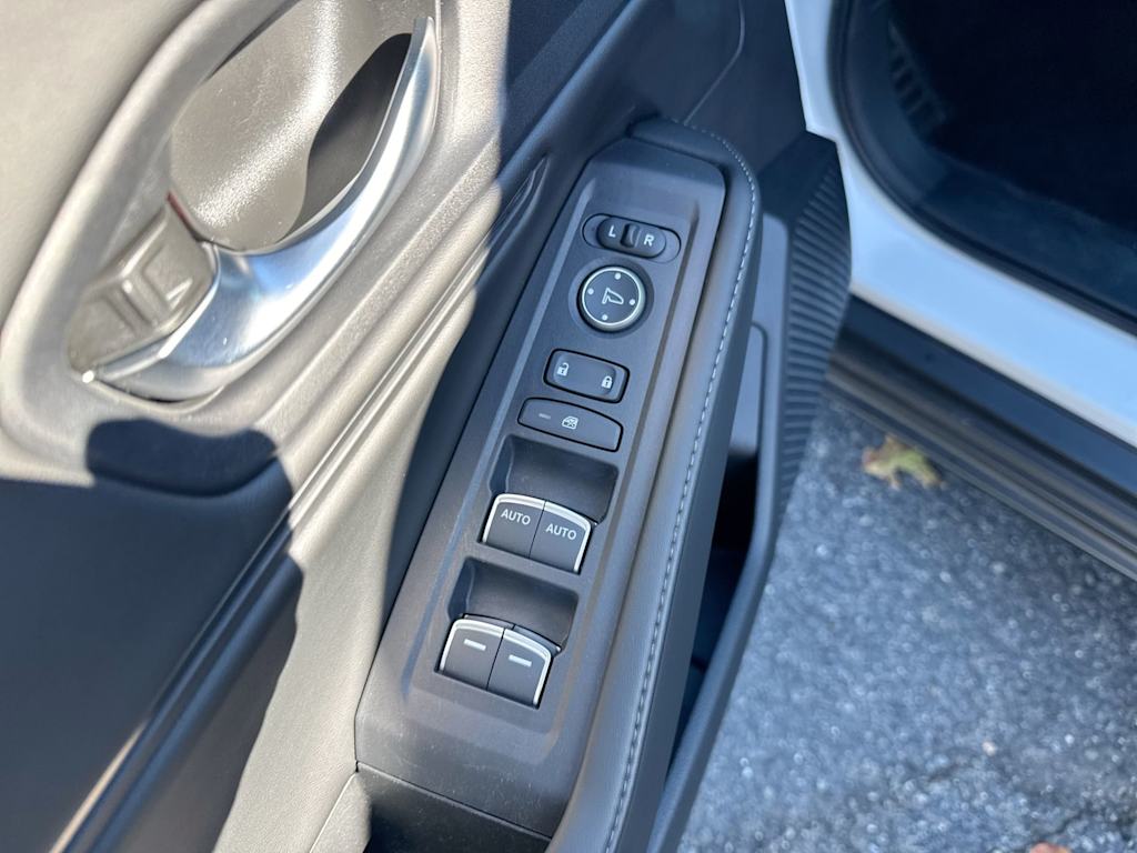 Thumbnail: 2024 Honda Accord - 28