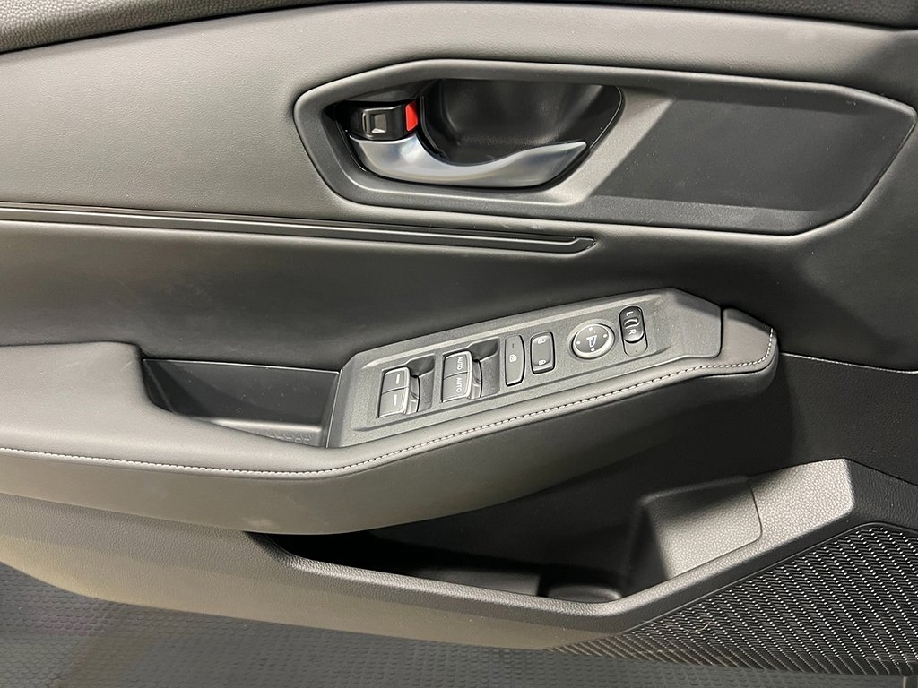 Thumbnail: 2025 Honda Accord - 21