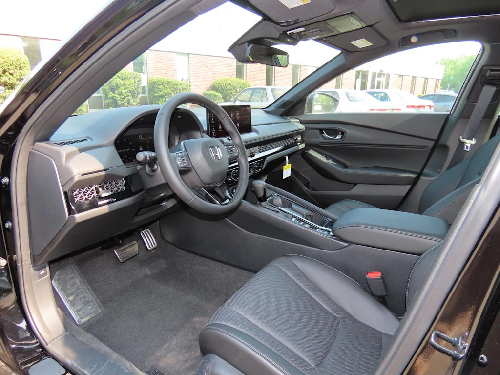 2025 Honda Accord Sport-L 2