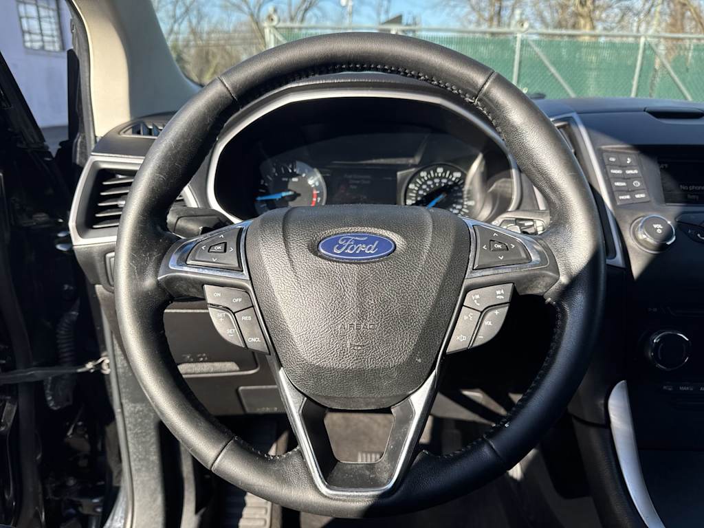 2018 Ford Edge SEL 13