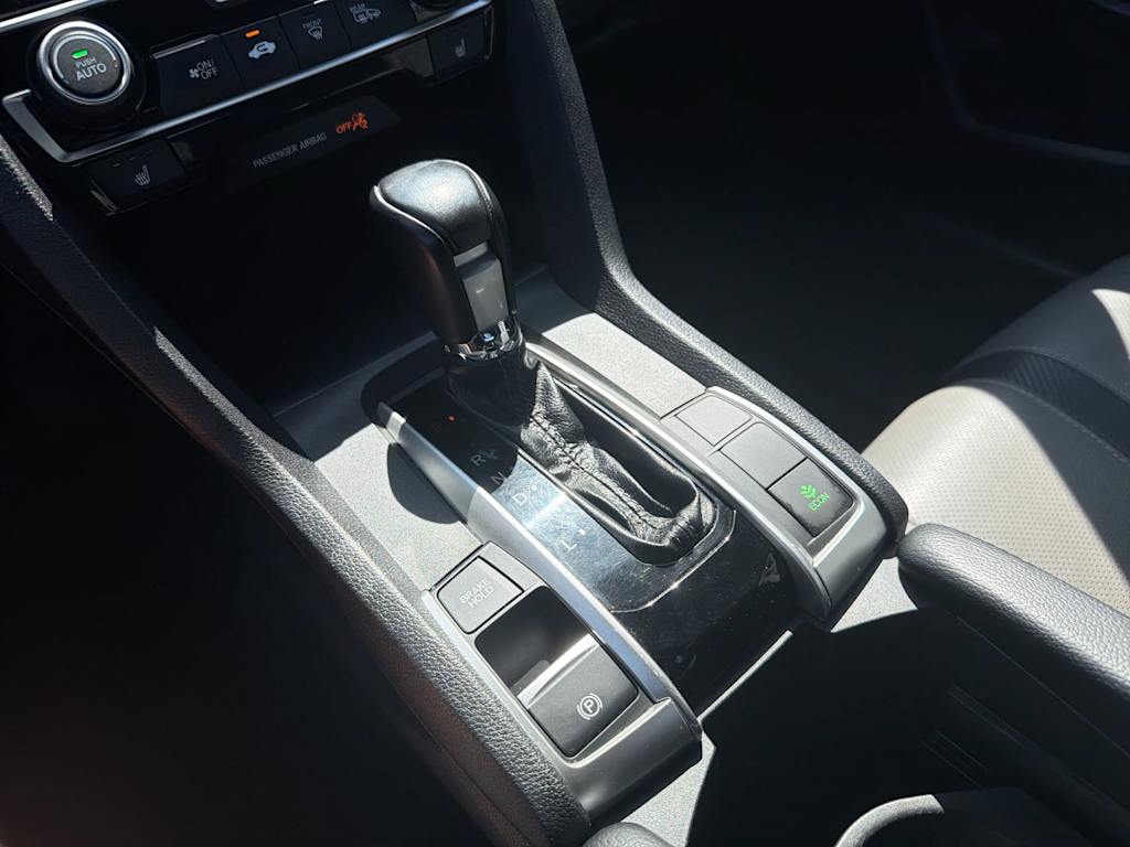 Thumbnail: 2018 Honda Civic - 16