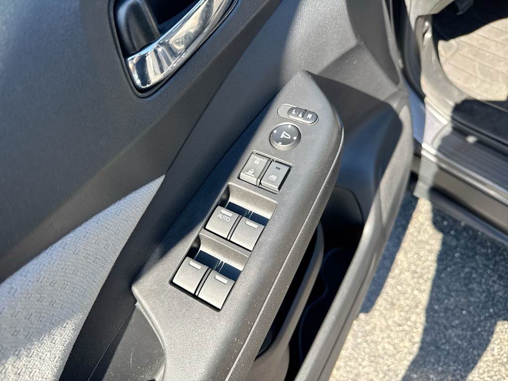 Thumbnail: 2015 Honda CR-V - 29