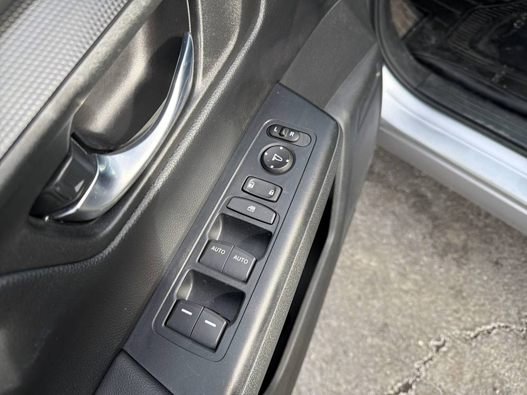 Thumbnail: 2023 Honda CR-V - 28