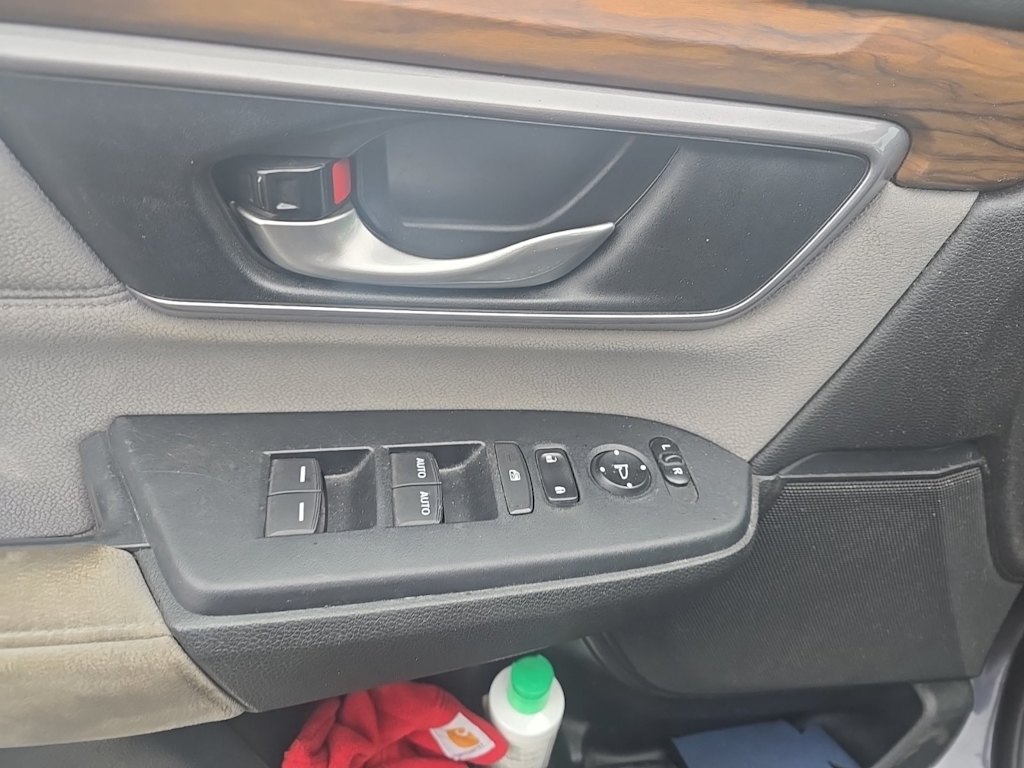 Thumbnail: 2017 Honda CR-V - 23