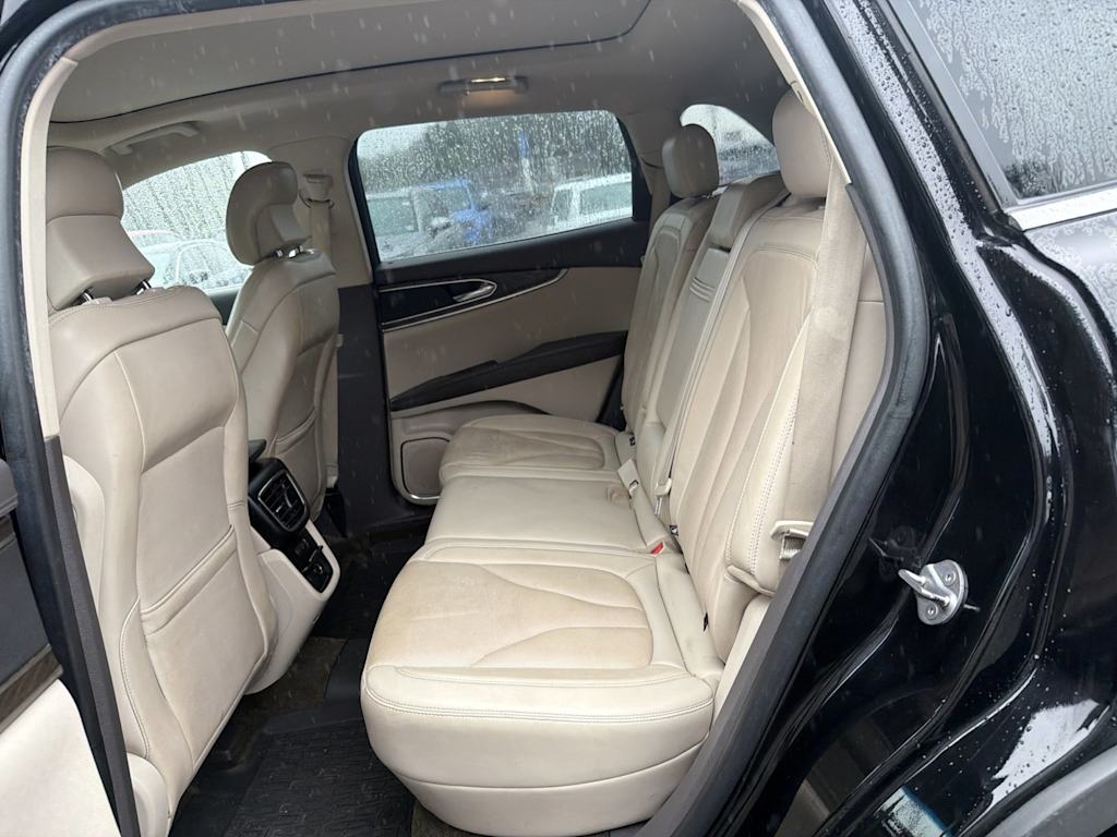 Thumbnail: 2018 Lincoln MKX - 16