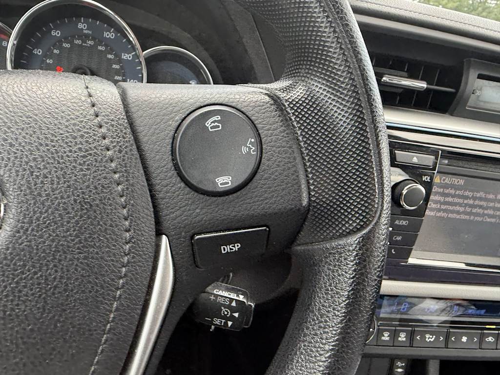 Thumbnail: 2016 Toyota Corolla - 18