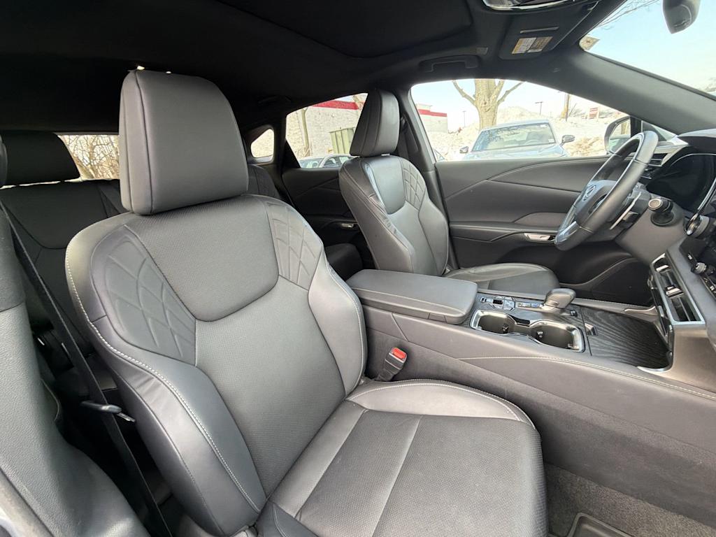 Thumbnail: 2023 Lexus RX - 27