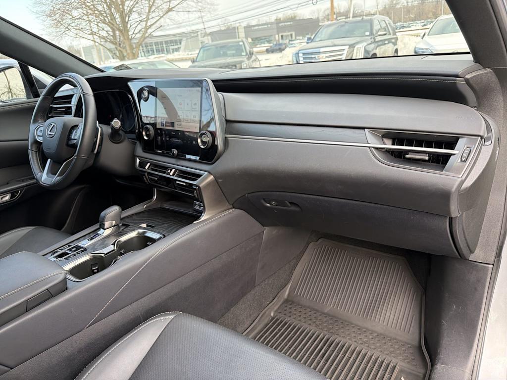 Thumbnail: 2023 Lexus RX - 9