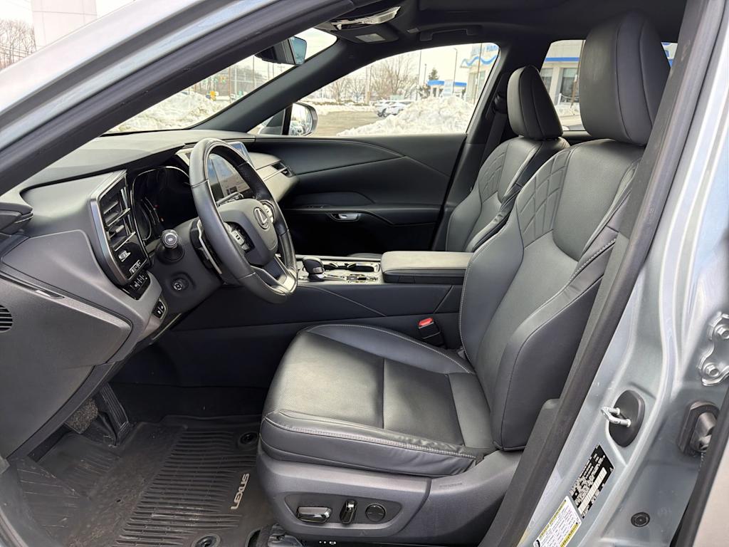 Thumbnail: 2023 Lexus RX - 10