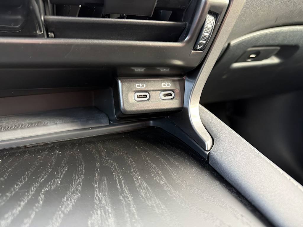 Thumbnail: 2023 Lexus RX - 34