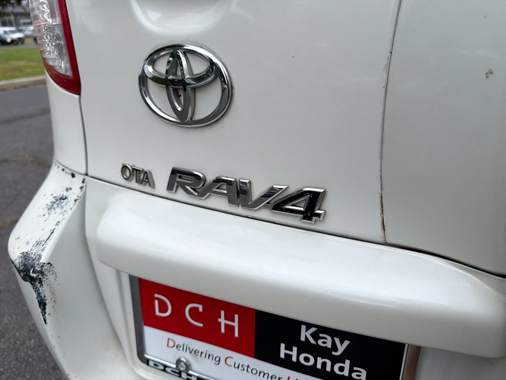 Thumbnail: 2010 Toyota RAV4 - 6