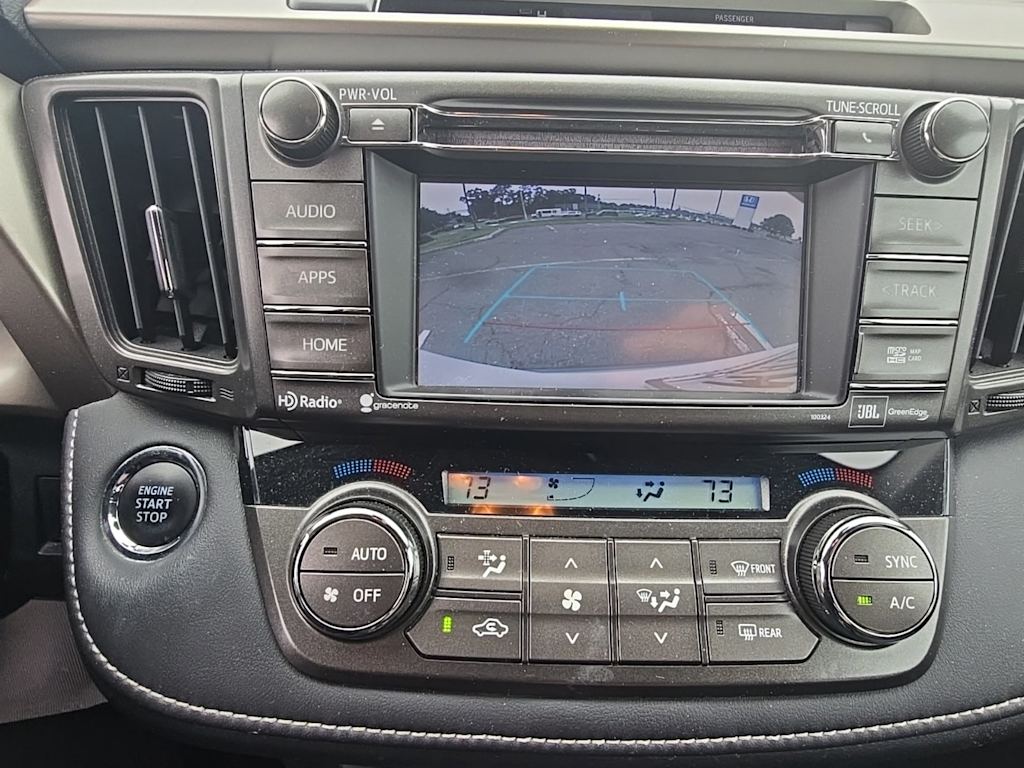 Thumbnail: 2015 Toyota RAV4 - 34