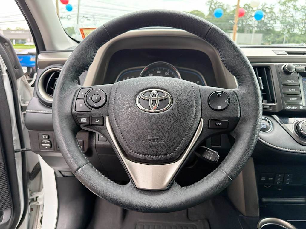 Thumbnail: 2015 Toyota RAV4 - 13