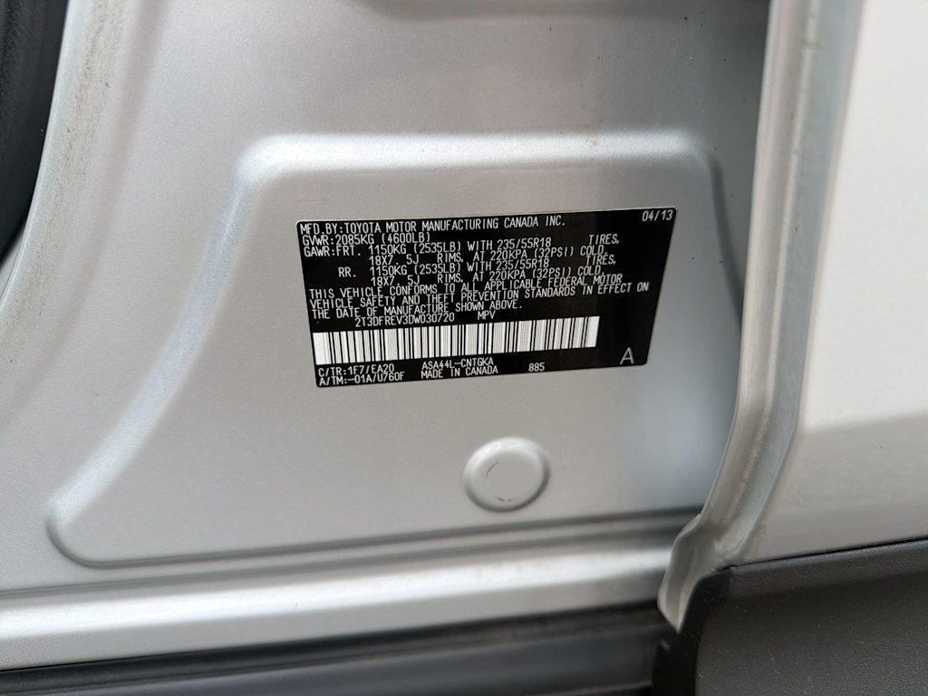 Thumbnail: 2013 Toyota RAV4 - 19