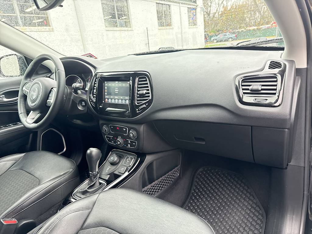 Thumbnail: 2019 Jeep Compass - 8