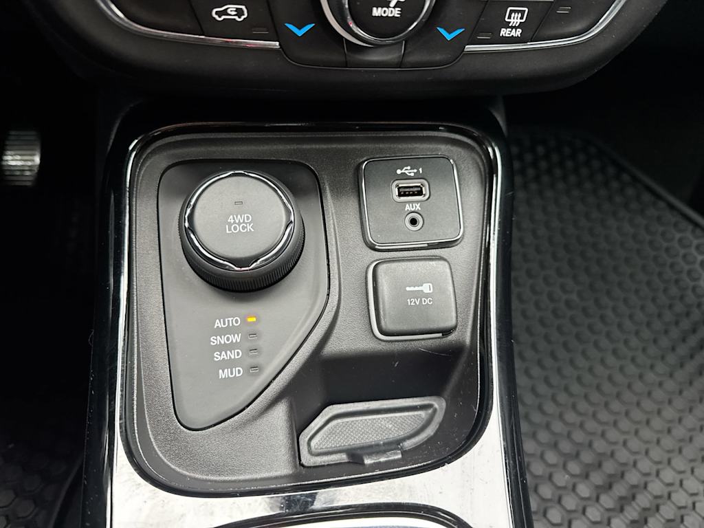 Thumbnail: 2019 Jeep Compass - 15