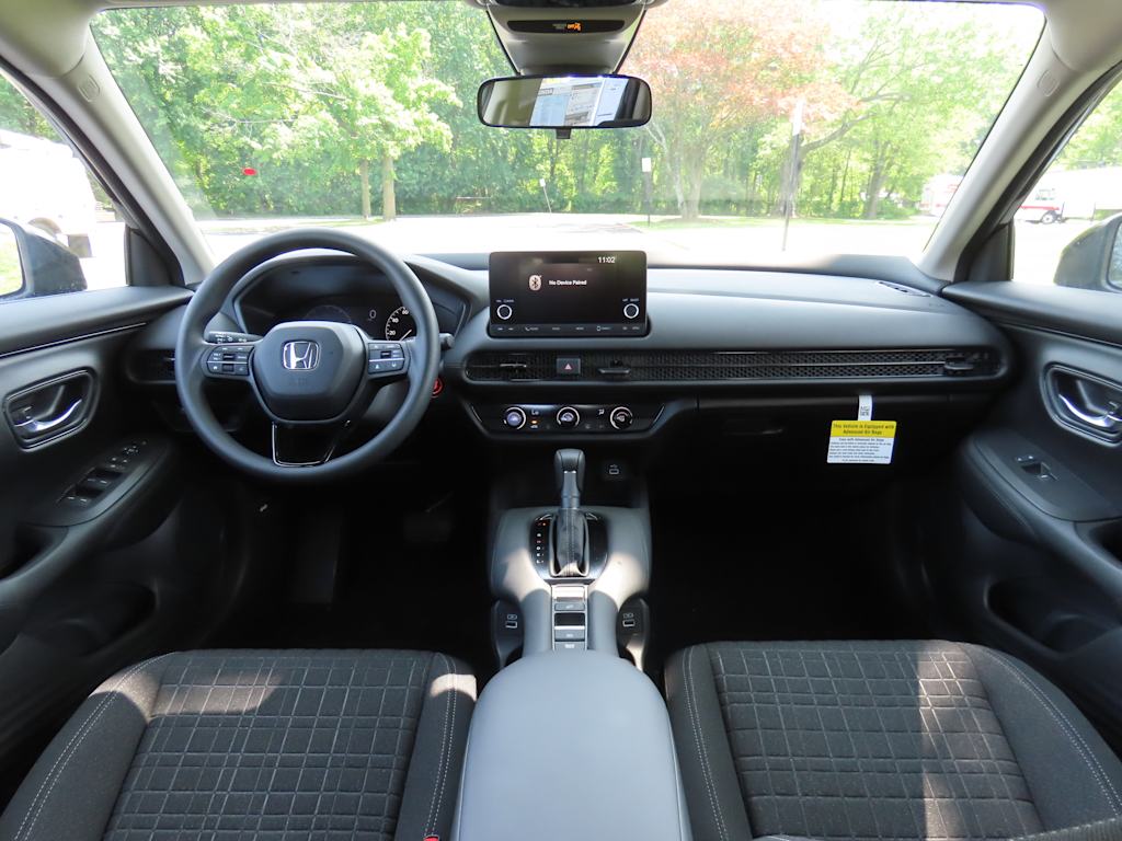 2025 Honda HR-V LX 10