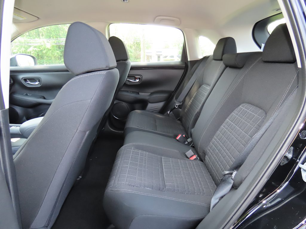 2025 Honda HR-V LX 13