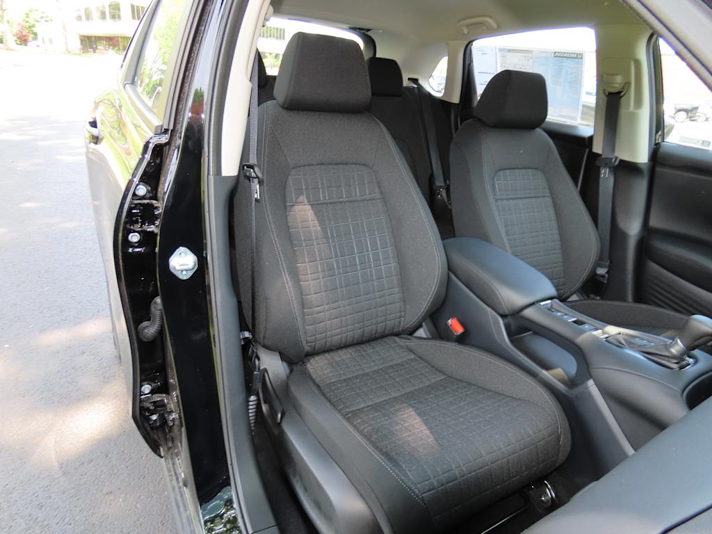2025 Honda HR-V LX 12