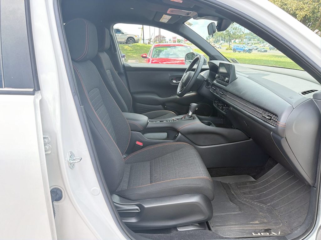 Thumbnail: 2024 Honda HR-V - 10