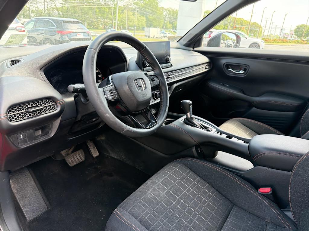 Thumbnail: 2024 Honda HR-V - 2
