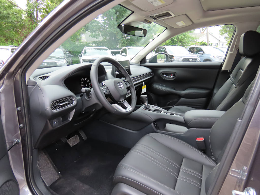 Thumbnail: 2027 Honda HR-V - 11