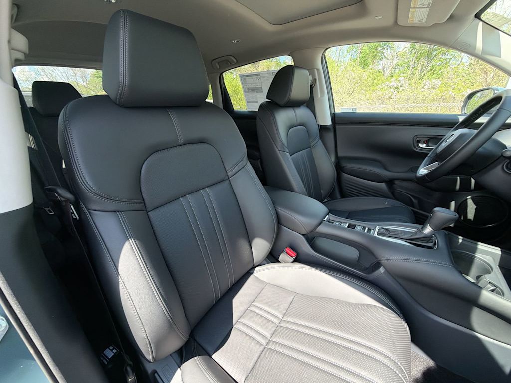 Thumbnail: 2026 Honda HR-V - 26