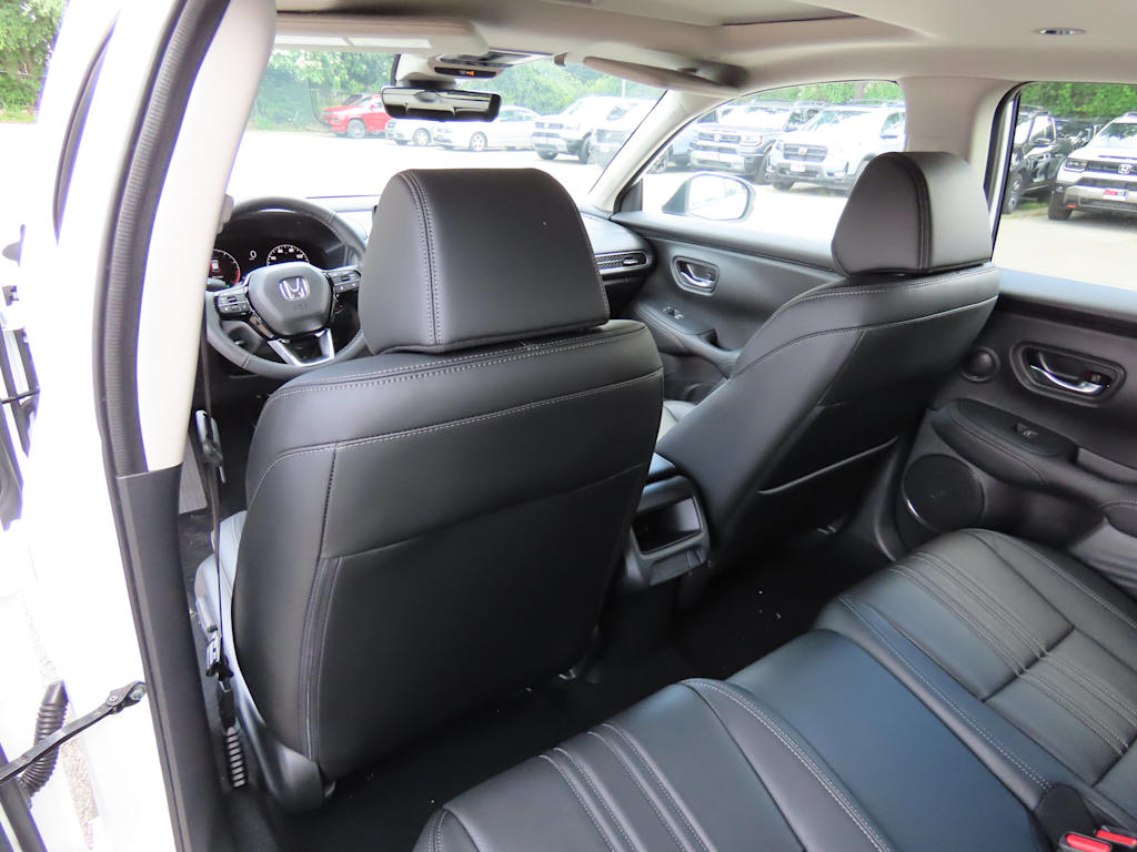 Thumbnail: 2027 Honda HR-V - 19
