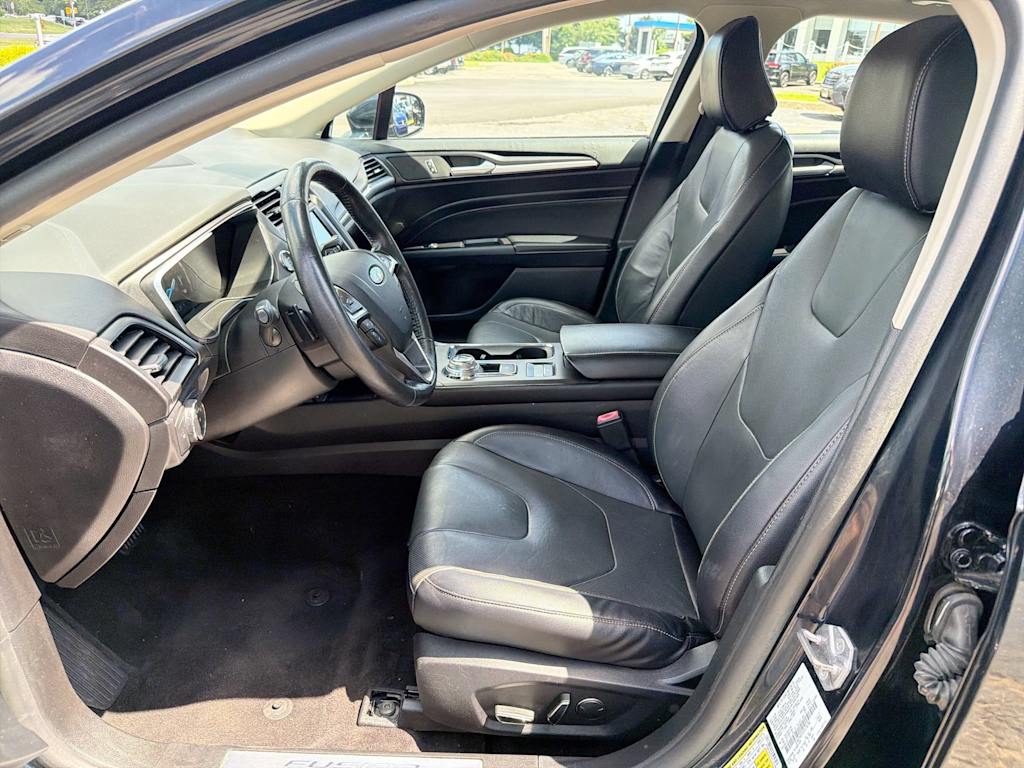 Thumbnail: 2020 Ford Fusion - 9