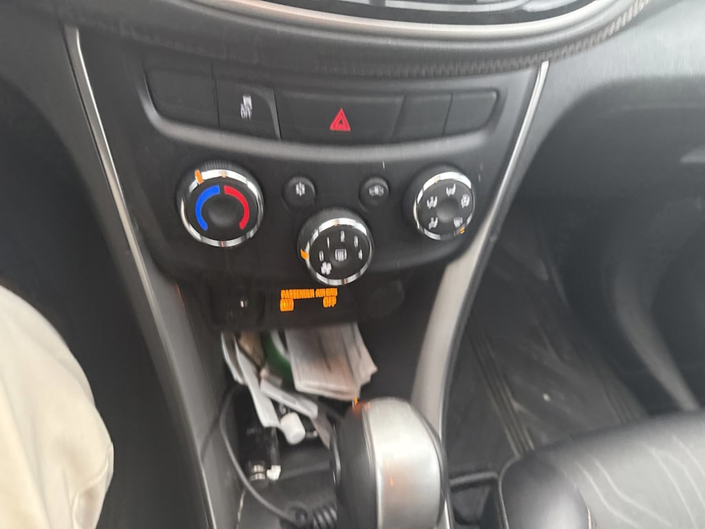 Thumbnail: 2018 Chevrolet Trax - 11